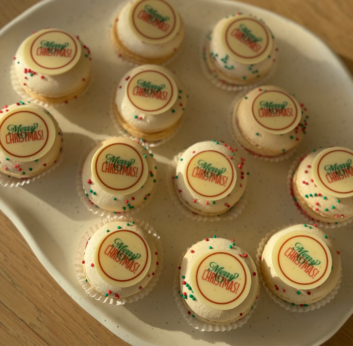 Kerstmacarons Merry Christmas - 12 stuks Geboortemacarons