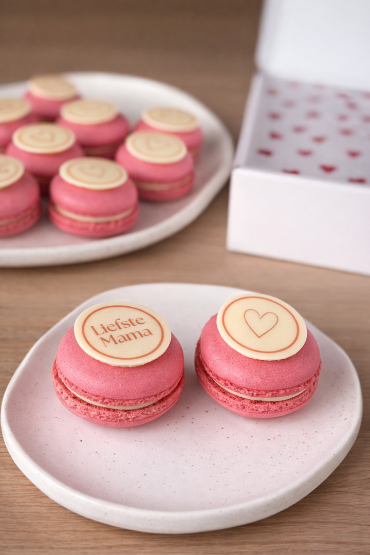 Moederdag macarons - 12 stuks Geboortemacarons