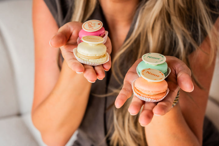 Geboorte macarons pastelkleuren - met naam GeboorteMacarons